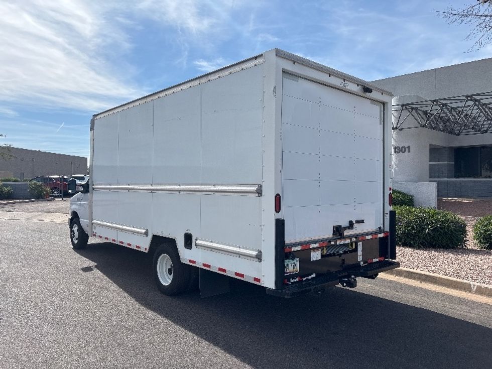 Light Duty Box Truck-Light and Medium Duty Trucks-Ford-2022-E350-Phoenix-AZ-42,859\n\t\tmiles-$ 34,500 - Image 6