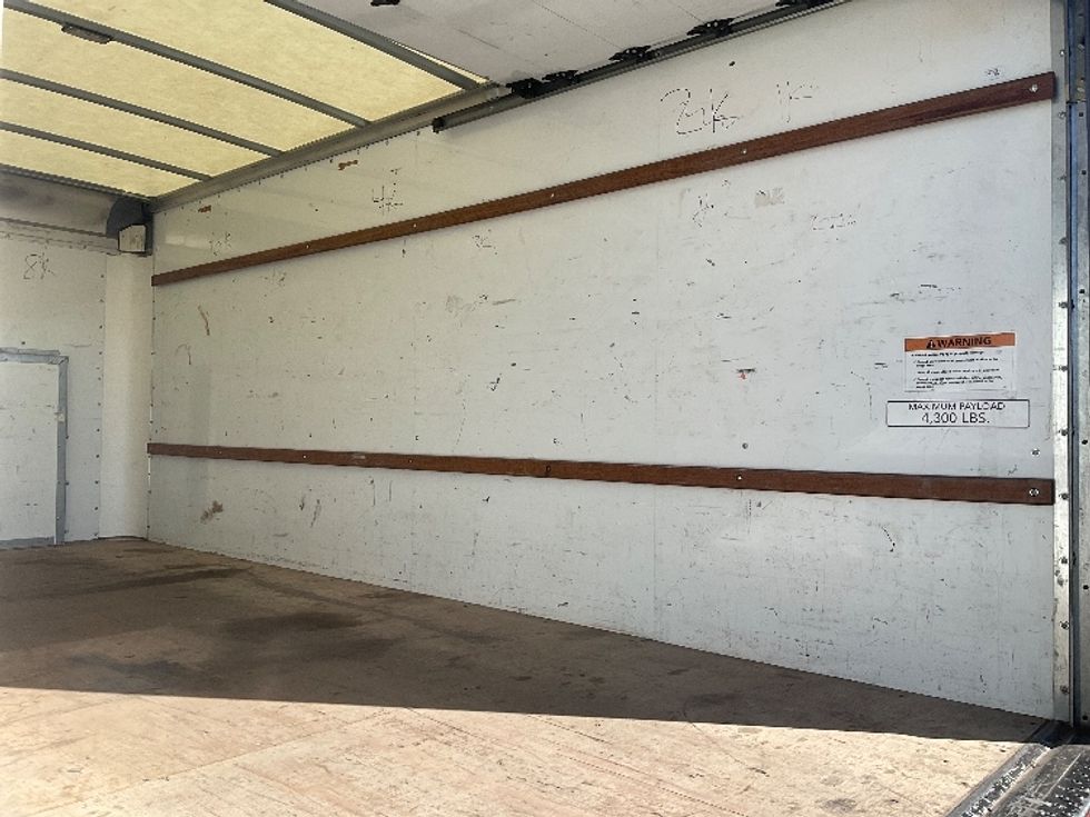 Light Duty Box Truck-Light and Medium Duty Trucks-Ford-2022-E350-Phoenix-AZ-63,696\n\t\tmiles-$ 45,000 - Image 11