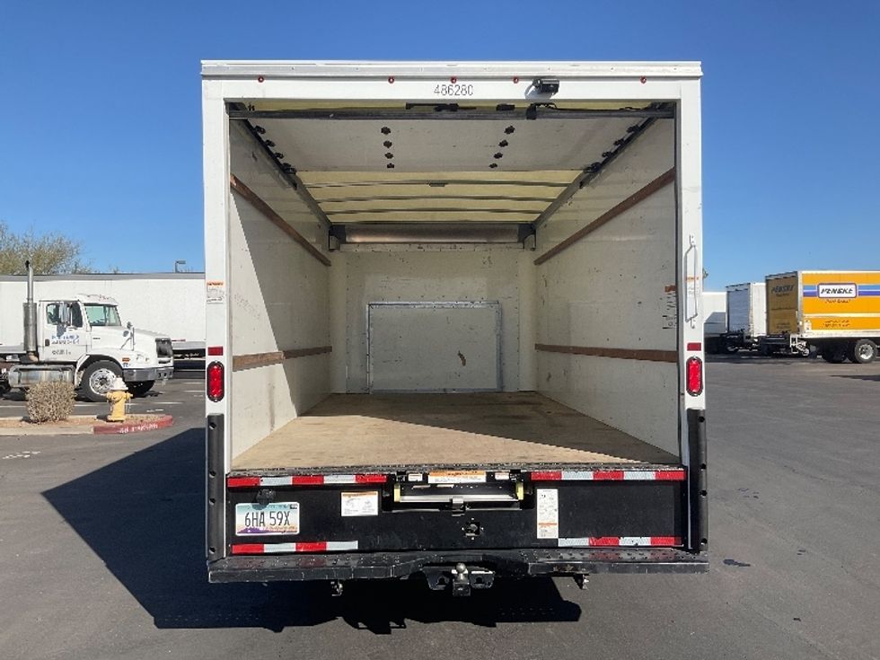 Light Duty Box Truck-Light and Medium Duty Trucks-Ford-2022-E350-Phoenix-AZ-63,696\n\t\tmiles-$ 45,000 - Image 8
