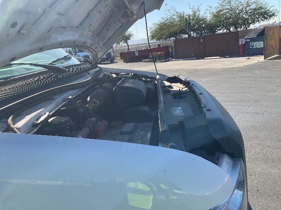 Light Duty Box Truck-Light and Medium Duty Trucks-Ford-2022-E350-Phoenix-AZ-76,475\n\t\tmiles-$ 31,000 - Image 23