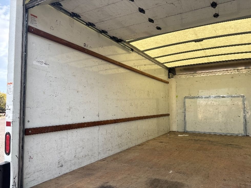 Light Duty Box Truck-Light and Medium Duty Trucks-Ford-2022-E350-Phoenix-AZ-87,186\n\t\tmiles-$ 29,750 - Image 11