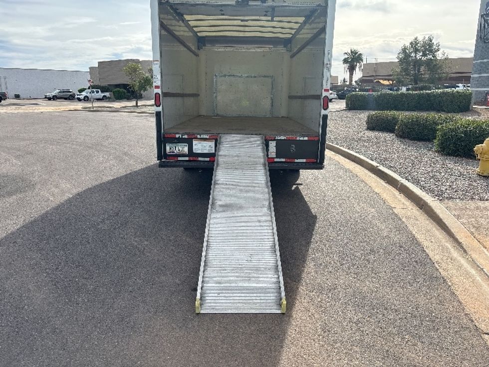 Light Duty Box Truck-Light and Medium Duty Trucks-Ford-2022-E350-Phoenix-AZ-87,186\n\t\tmiles-$ 29,750 - Image 9