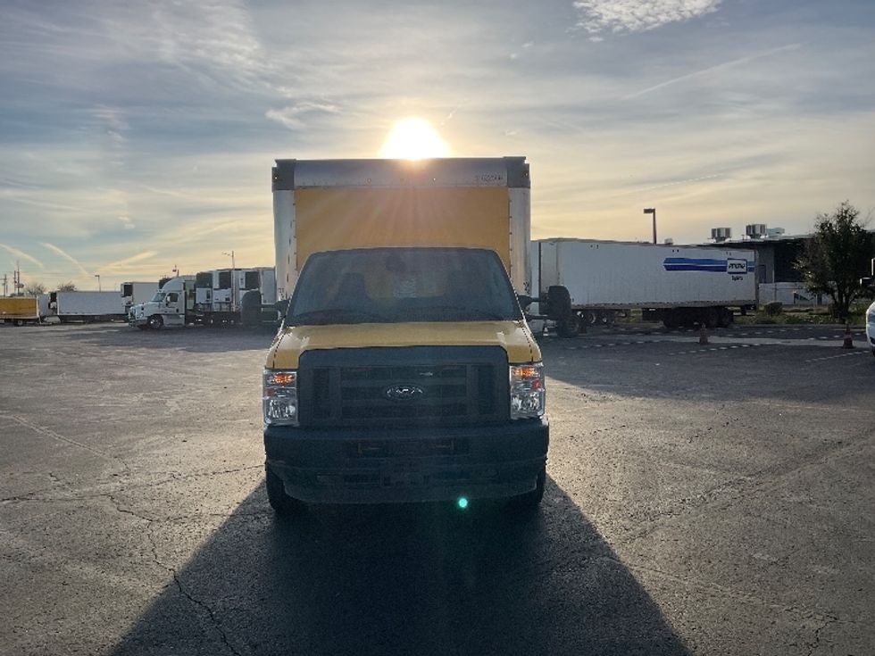 Light Duty Box Truck-Light and Medium Duty Trucks-Ford-2022-E350-Phoenix-AZ-87,611\n\t\tmiles-$ 27,000 - Image 2