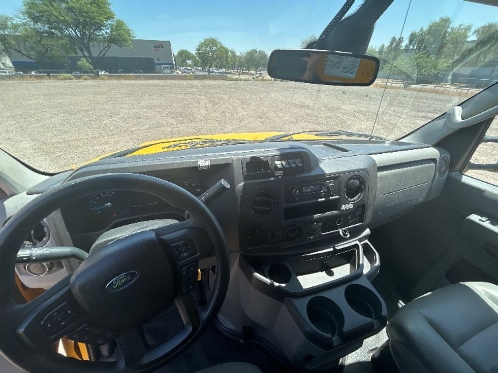 Light Duty Box Truck-Light and Medium Duty Trucks-Ford-2022-E350-Phoenix-AZ-87,776\n\t\tmiles-$ 28,250 - Image 16