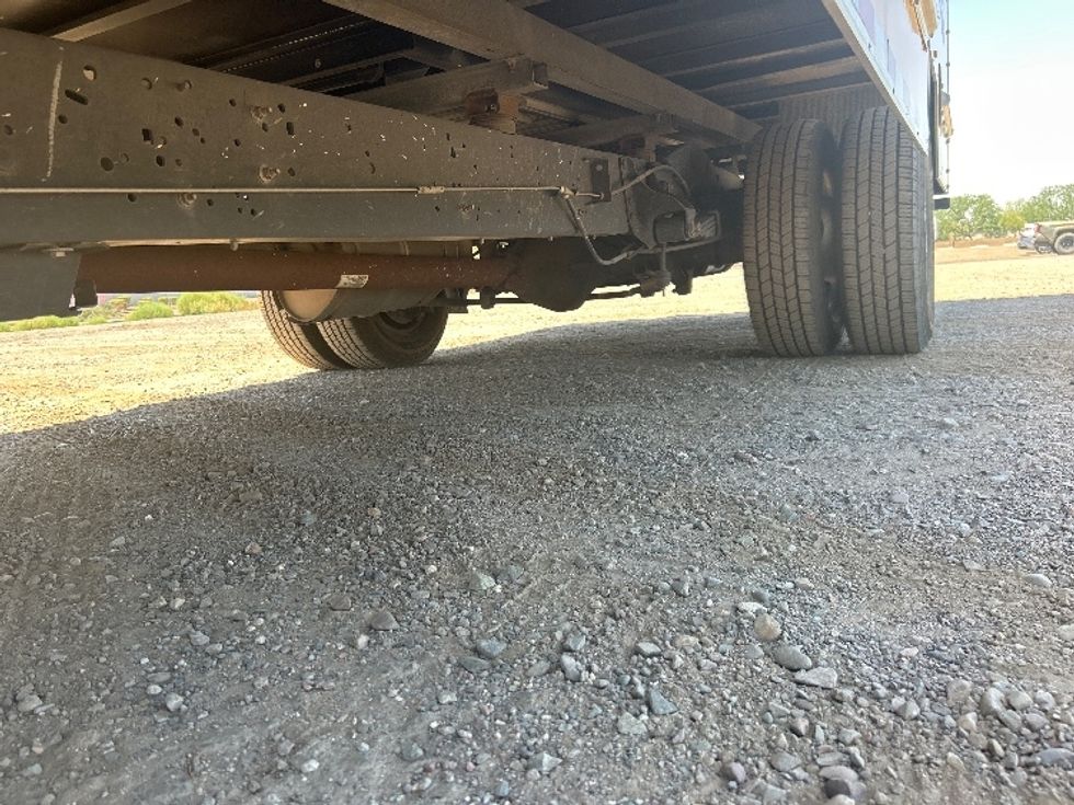 Light Duty Box Truck-Light and Medium Duty Trucks-Ford-2022-E350-Phoenix-AZ-87,776\n\t\tmiles-$ 28,250 - Image 5