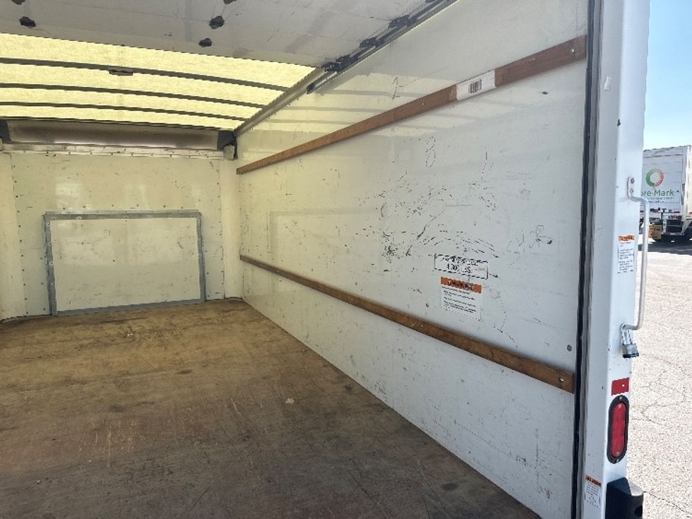 Light Duty Box Truck-Light and Medium Duty Trucks-Ford-2022-E350-Piqua-OH-93,658\n\t\tmiles-$ 30,750 - Image 12