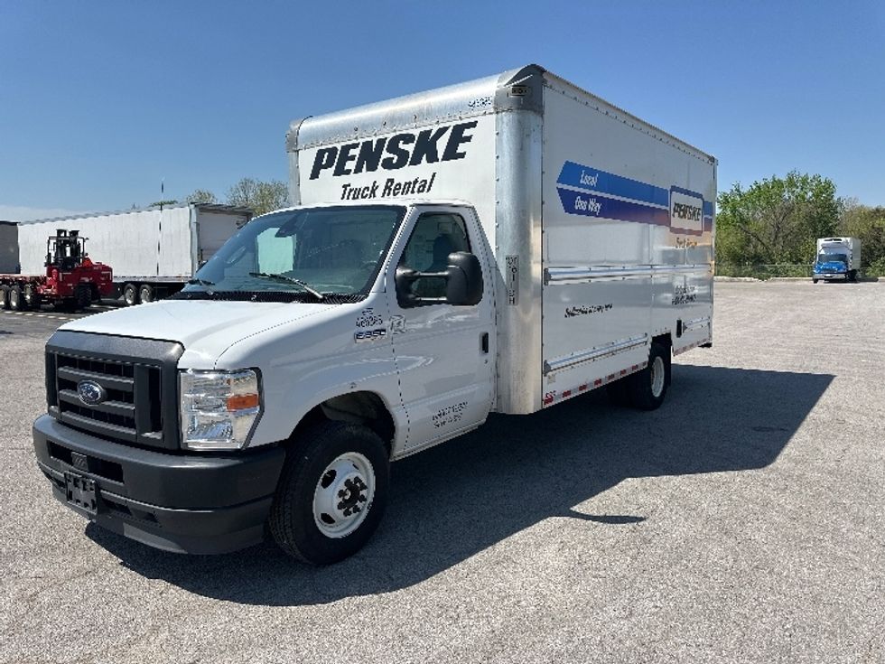 Light Duty Box Truck-Light and Medium Duty Trucks-Ford-2022-E350-Piqua-OH-93,658\n\t\tmiles-$ 30,750 - Image 3