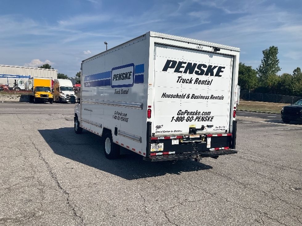 Light Duty Box Truck-Light and Medium Duty Trucks-Ford-2022-E350-Piqua-OH-96,853\n\t\tmiles-$ 35,000 - Image 5