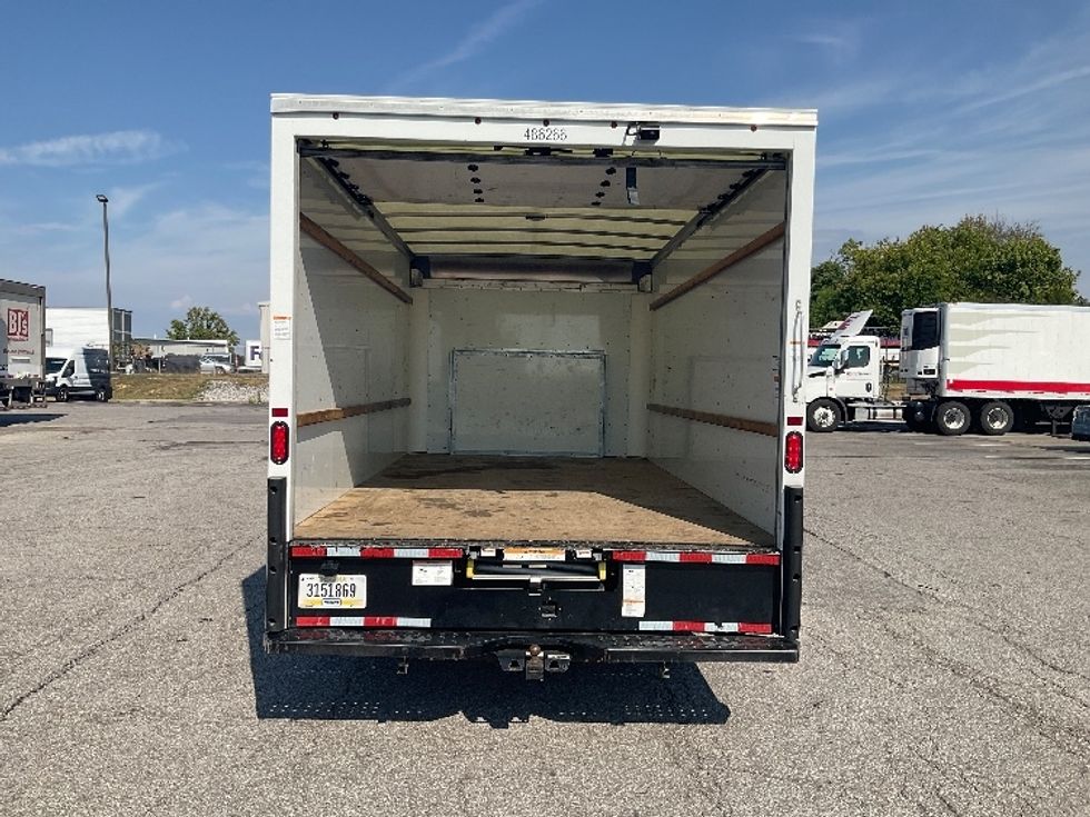 Light Duty Box Truck-Light and Medium Duty Trucks-Ford-2022-E350-Piqua-OH-96,853\n\t\tmiles-$ 35,000 - Image 7