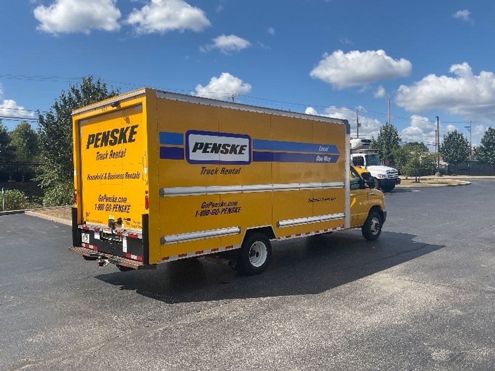 Light Duty Box Truck-Light and Medium Duty Trucks-Ford-2022-E350-Pittsburgh-PA-160,492\n\t\tmiles-$ 18,500 - Image 13