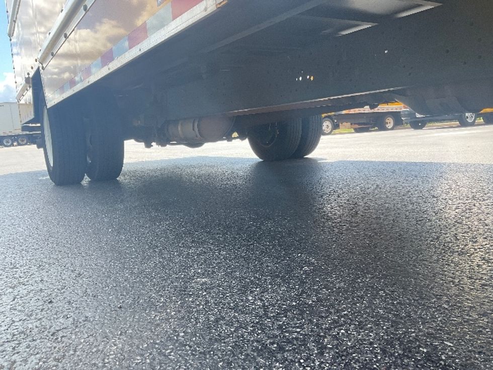 Light Duty Box Truck-Light and Medium Duty Trucks-Ford-2022-E350-Pittsburgh-PA-160,492\n\t\tmiles-$ 18,500 - Image 14