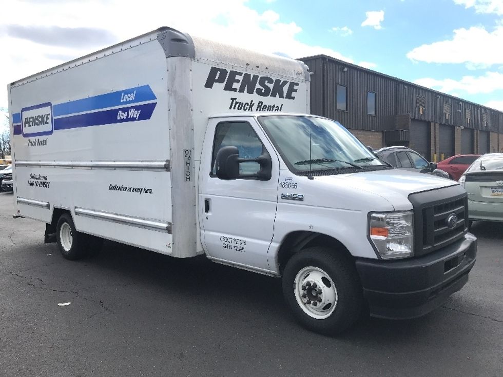 Light Duty Box Truck-Light and Medium Duty Trucks-Ford-2022-E350-Pittsburgh-PA-71,788\n\t\tmiles-$ 36,500 - Image 1