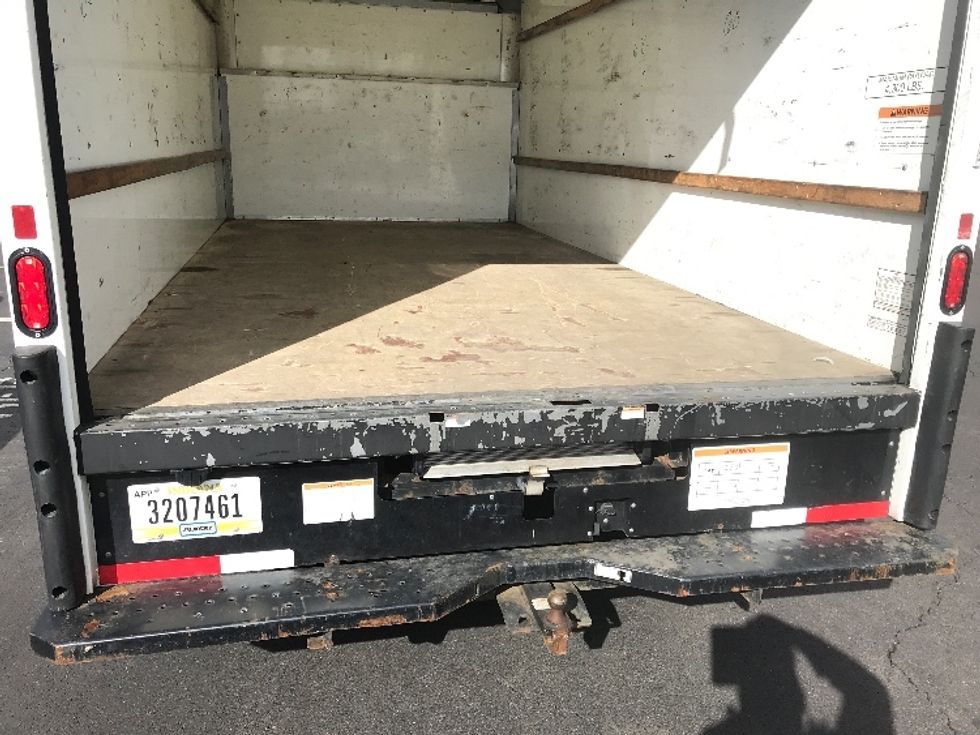 Light Duty Box Truck-Light and Medium Duty Trucks-Ford-2022-E350-Pittsburgh-PA-71,788\n\t\tmiles-$ 36,500 - Image 10