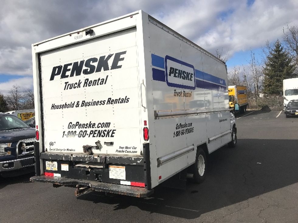 Light Duty Box Truck-Light and Medium Duty Trucks-Ford-2022-E350-Pittsburgh-PA-71,788\n\t\tmiles-$ 36,500 - Image 13