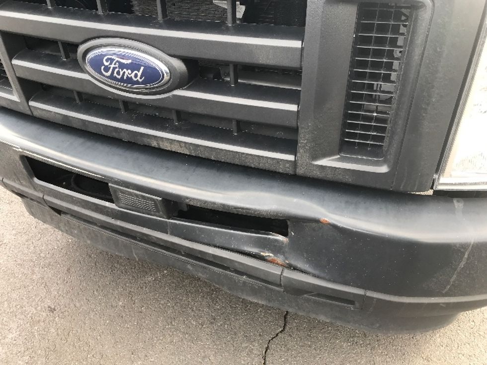 Light Duty Box Truck-Light and Medium Duty Trucks-Ford-2022-E350-Pittsburgh-PA-71,788\n\t\tmiles-$ 36,500 - Image 26