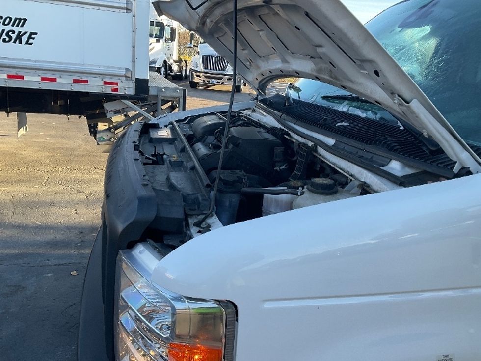 Light Duty Box Truck-Light and Medium Duty Trucks-Ford-2022-E350-Plymouth-MI-73,431\n\t\tmiles-$ 39,000 - Image 24