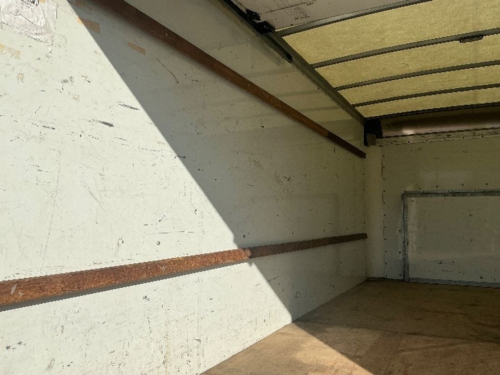 Light Duty Box Truck-Light and Medium Duty Trucks-Ford-2022-E350-Pompano Beach-FL-102,693\n\t\tmiles-$ 28,750 - Image 11