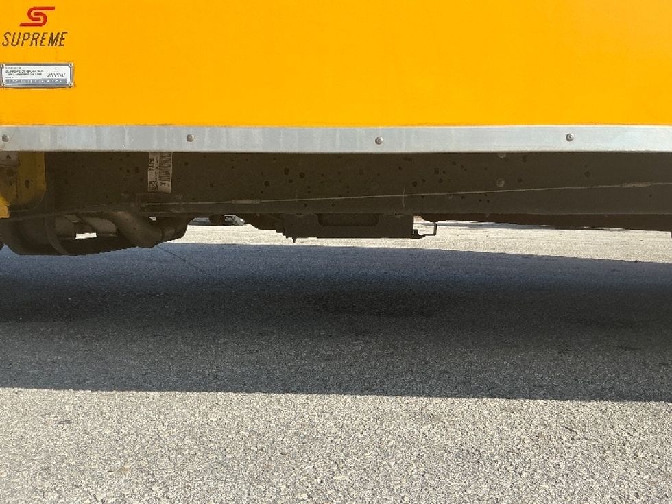 Light Duty Box Truck-Light and Medium Duty Trucks-Ford-2022-E350-Pompano Beach-FL-106,018\n\t\tmiles-$ 27,000 - Image 5