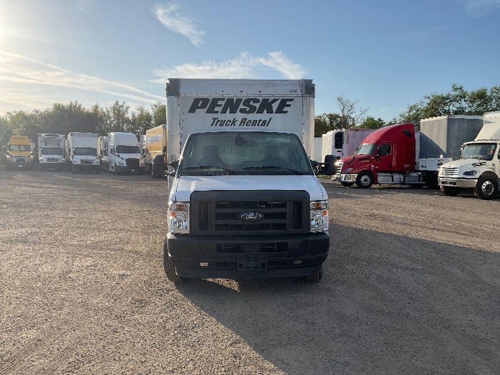 Light Duty Box Truck-Light and Medium Duty Trucks-Ford-2022-E350-Pompano Beach-FL-63,577\n\t\tmiles-$ 37,500 - Image 2