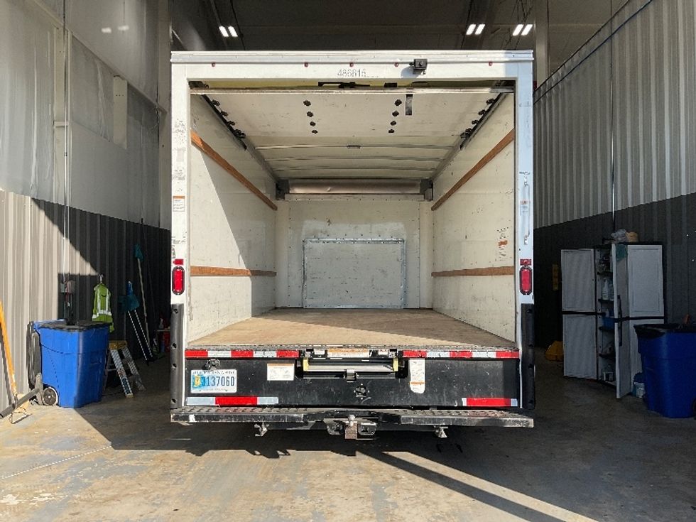 Light Duty Box Truck-Light and Medium Duty Trucks-Ford-2022-E350-Pompano Beach-FL-63,577\n\t\tmiles-$ 37,500 - Image 8