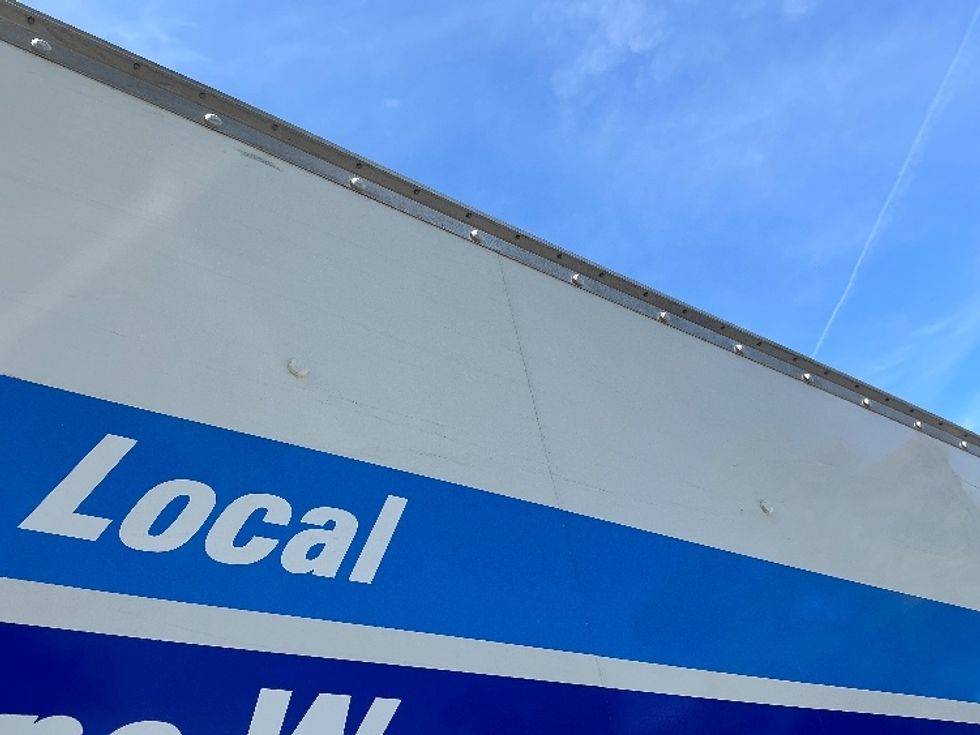 Light Duty Box Truck-Light and Medium Duty Trucks-Ford-2022-E350-Pompano Beach-FL-96,799\n\t\tmiles-$ 32,750 - Image 31