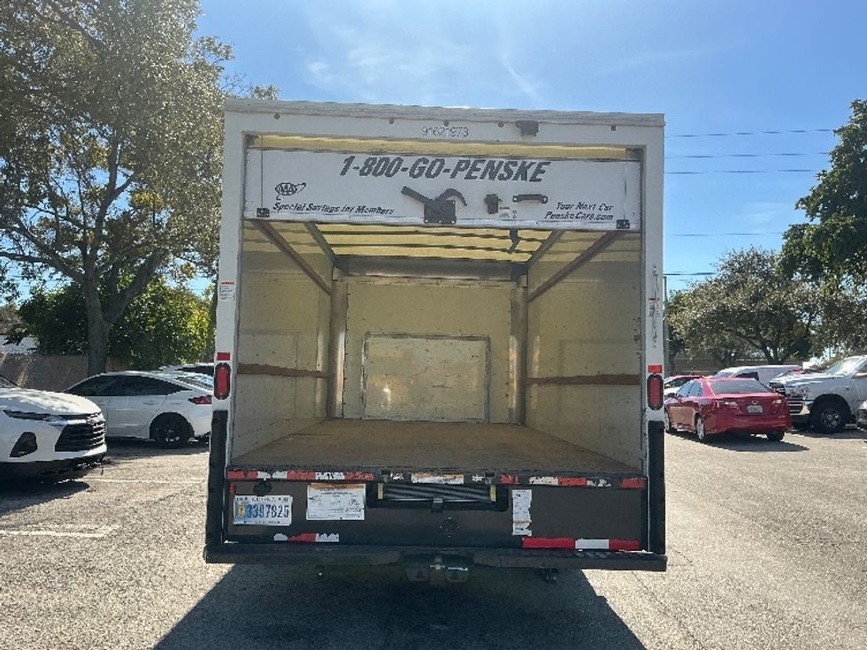 Light Duty Box Truck-Light and Medium Duty Trucks-Ford-2022-E350-Pompano Beach-FL-96,799\n\t\tmiles-$ 32,750 - Image 8
