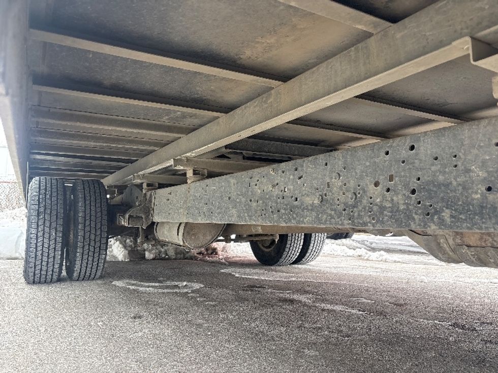 Light Duty Box Truck-Light and Medium Duty Trucks-Ford-2022-E350-Poplar Bluff-MO-107,405\n\t\tmiles-$ 29,250 - Image 13