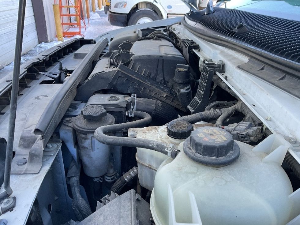 Light Duty Box Truck-Light and Medium Duty Trucks-Ford-2022-E350-Poplar Bluff-MO-107,405\n\t\tmiles-$ 29,250 - Image 23