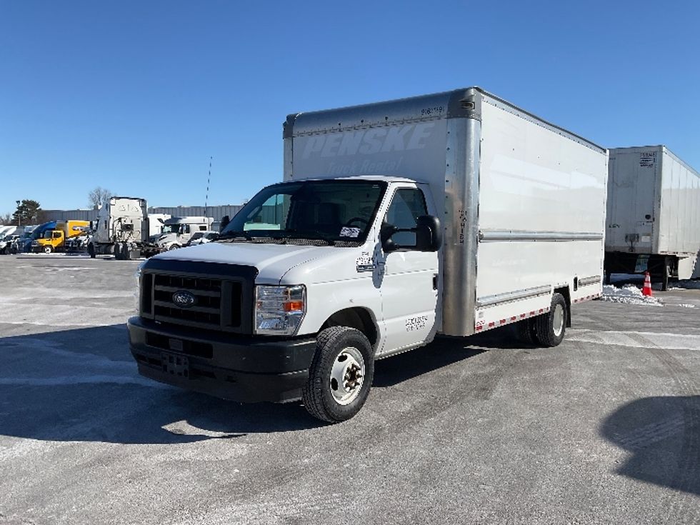 Light Duty Box Truck-Light and Medium Duty Trucks-Ford-2022-E350-Poplar Bluff-MO-107,405\n\t\tmiles-$ 29,250 - Image 3