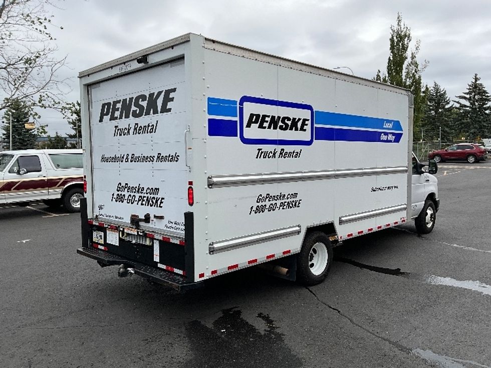 Light Duty Box Truck-Light and Medium Duty Trucks-Ford-2022-E350-Portland-OR-101,759\n\t\tmiles-$ 31,250 - Image 13