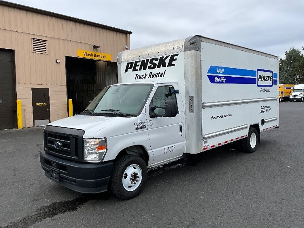 Light Duty Box Truck-Light and Medium Duty Trucks-Ford-2022-E350-Portland-OR-101,759\n\t\tmiles-$ 31,250 - Image 3