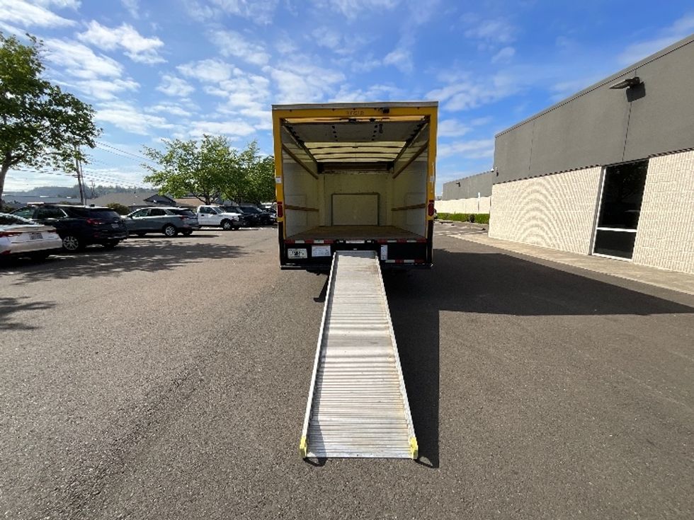 Light Duty Box Truck-Light and Medium Duty Trucks-Ford-2022-E350-Portland-OR-113,045\n\t\tmiles-$ 24,750 - Image 9