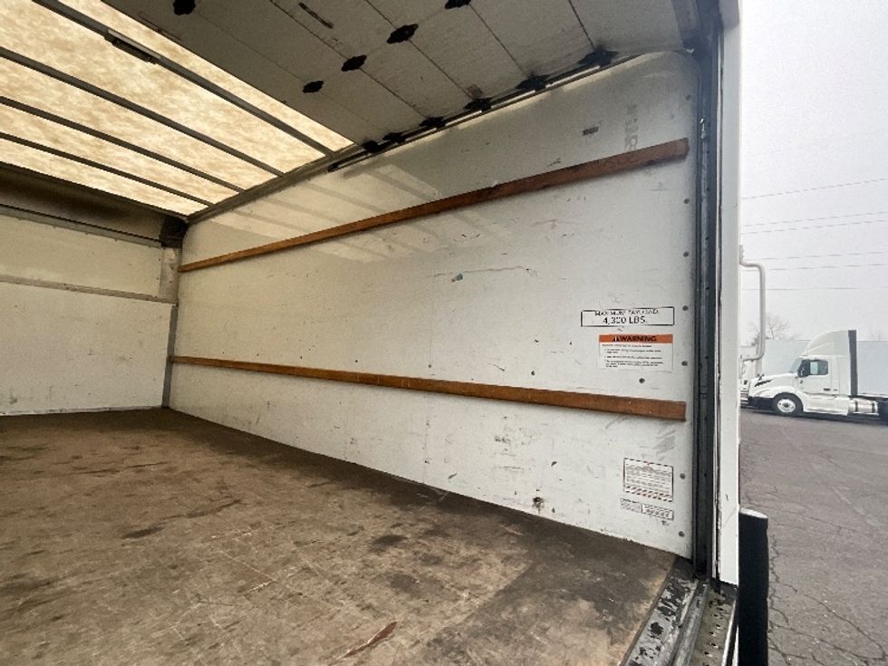 Light Duty Box Truck-Light and Medium Duty Trucks-Ford-2022-E350-Portland-OR-72,372\n\t\tmiles-$ 43,000 - Image 12