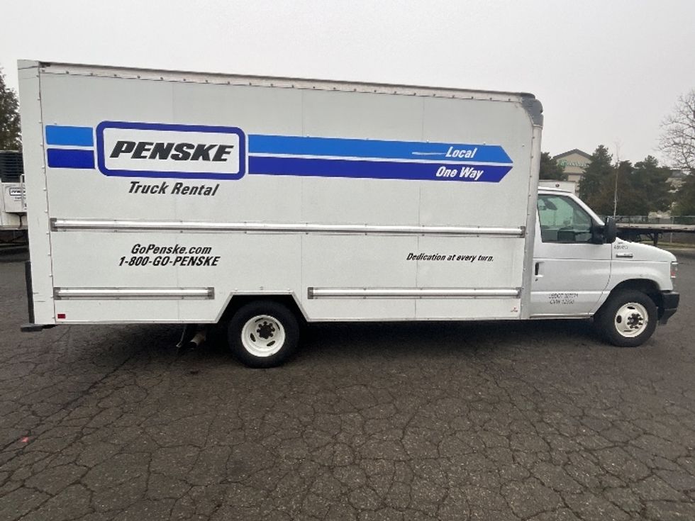 Light Duty Box Truck-Light and Medium Duty Trucks-Ford-2022-E350-Portland-OR-72,372\n\t\tmiles-$ 43,000 - Image 15