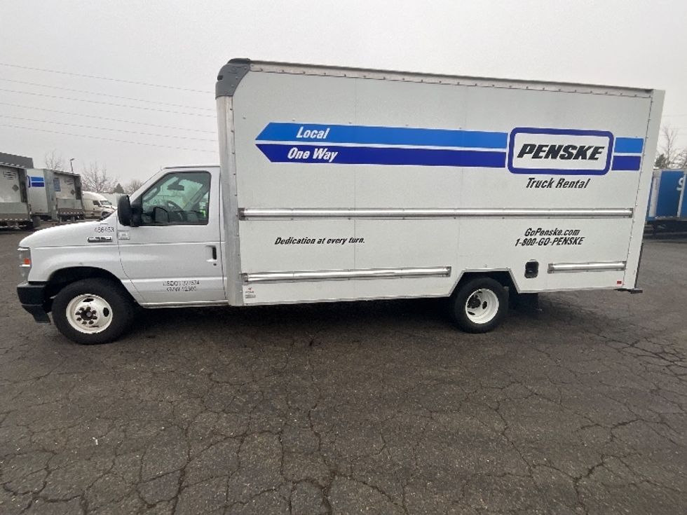 Light Duty Box Truck-Light and Medium Duty Trucks-Ford-2022-E350-Portland-OR-72,372\n\t\tmiles-$ 43,000 - Image 4