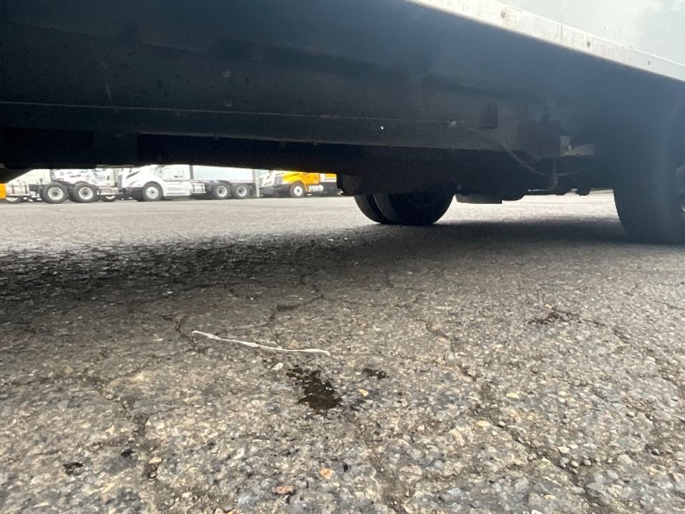 Light Duty Box Truck-Light and Medium Duty Trucks-Ford-2022-E350-Portland-OR-72,372\n\t\tmiles-$ 43,000 - Image 5