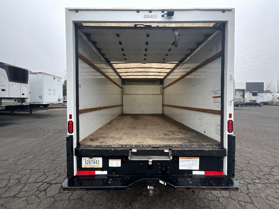 Light Duty Box Truck-Light and Medium Duty Trucks-Ford-2022-E350-Portland-OR-72,372\n\t\tmiles-$ 43,000 - Image 8
