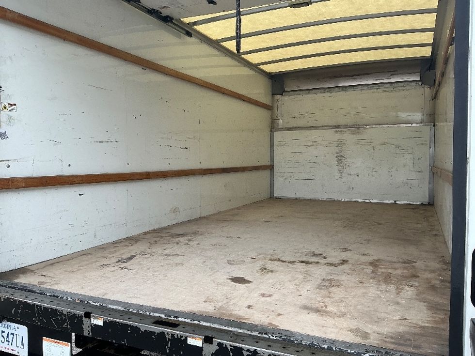 Light Duty Box Truck-Light and Medium Duty Trucks-Ford-2022-E350-Prince George-VA-110,237\n\t\tmiles-$ 30,250 - Image 11