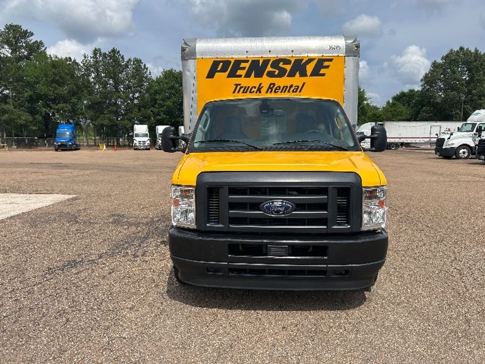 Light Duty Box Truck-Light and Medium Duty Trucks-Ford-2022-E350-Richland-MS-119,762\n\t\tmiles-$ 24,750 - Image 2