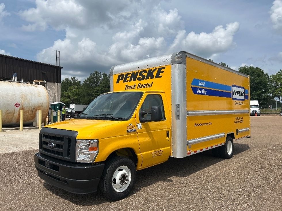 Light Duty Box Truck-Light and Medium Duty Trucks-Ford-2022-E350-Richland-MS-119,762\n\t\tmiles-$ 24,750 - Image 3