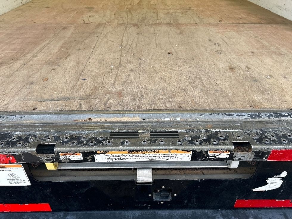 Light Duty Box Truck-Light and Medium Duty Trucks-Ford-2022-E350-Richland-MS-119,762\n\t\tmiles-$ 24,750 - Image 8