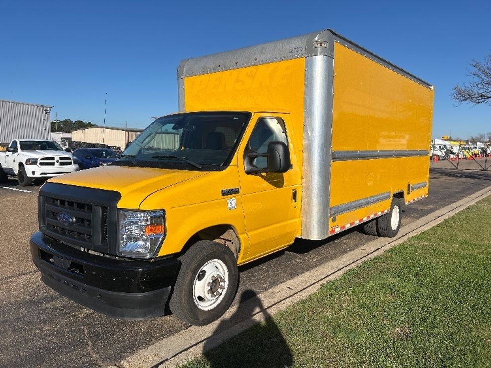 Light Duty Box Truck-Light and Medium Duty Trucks-Ford-2022-E350-Richland-MS-93,650\n\t\tmiles-$ 28,500 - Image 3