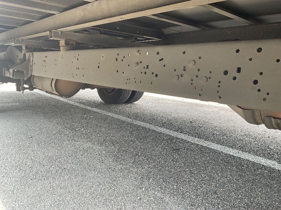 Light Duty Box Truck-Light and Medium Duty Trucks-Ford-2022-E350-Richmond-VA-120,203\n\t\tmiles-$ 30,250 - Image 13