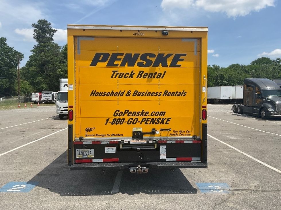 Light Duty Box Truck-Light and Medium Duty Trucks-Ford-2022-E350-Richmond-VA-120,203\n\t\tmiles-$ 30,250 - Image 7