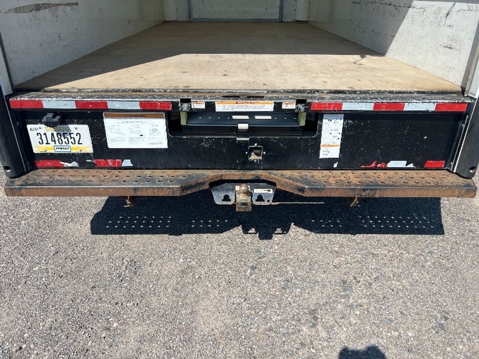 Light Duty Box Truck-Light and Medium Duty Trucks-Ford-2022-E350-Rochester-NY-102,546\n\t\tmiles-$ 28,250 - Image 9