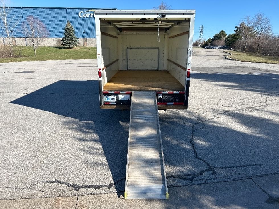 Light Duty Box Truck-Light and Medium Duty Trucks-Ford-2022-E350-Rochester-NY-116,896\n\t\tmiles-$ 27,250 - Image 8