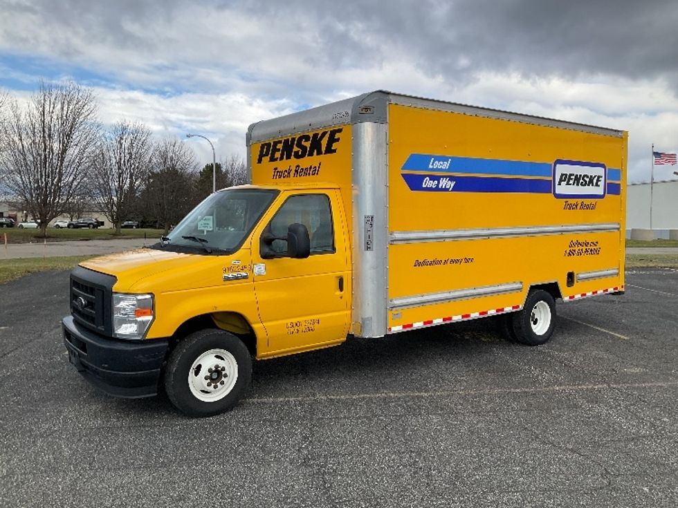 Light Duty Box Truck-Light and Medium Duty Trucks-Ford-2022-E350-Rochester-NY-75,884\n\t\tmiles-$ 30,250 - Image 3