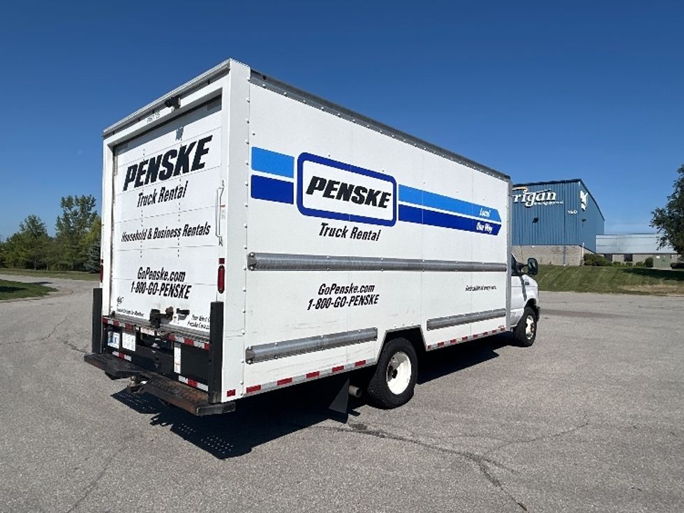Light Duty Box Truck-Light and Medium Duty Trucks-Ford-2022-E350-Rochester-NY-99,867\n\t\tmiles-$ 29,000 - Image 11