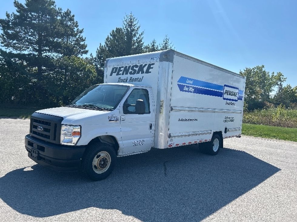 Light Duty Box Truck-Light and Medium Duty Trucks-Ford-2022-E350-Rochester-NY-99,867\n\t\tmiles-$ 29,000 - Image 3