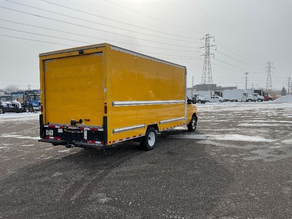 Light Duty Box Truck-Light and Medium Duty Trucks-Ford-2022-E350-Romulus-MI-121,947\n\t\tmiles-$ 24,000 - Image 12
